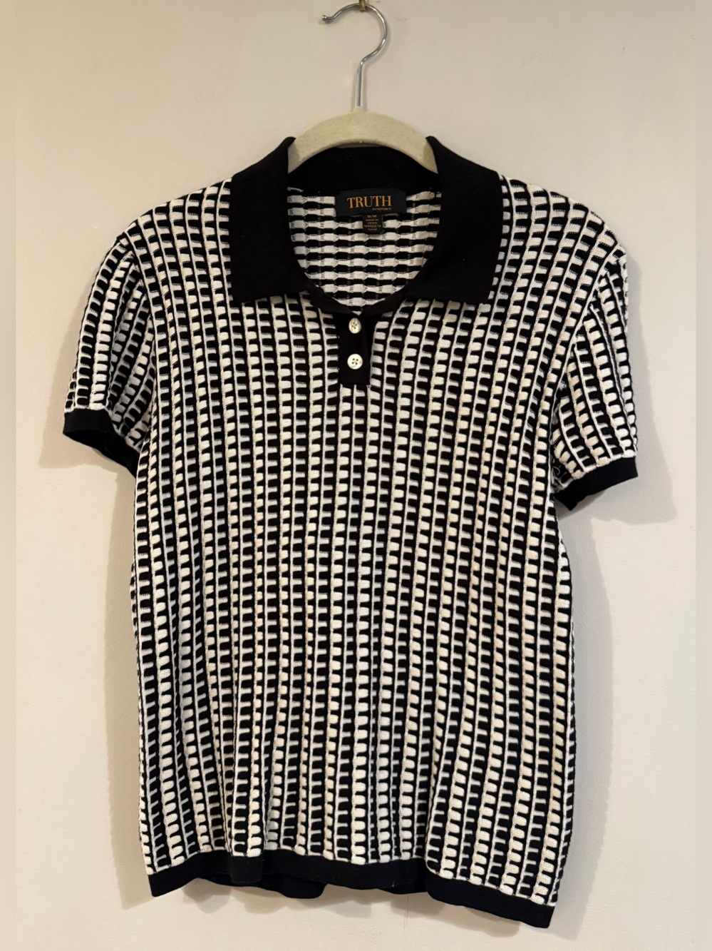 TRUTH by Republic Black & White Textured Knit Polo, Medium NWOT